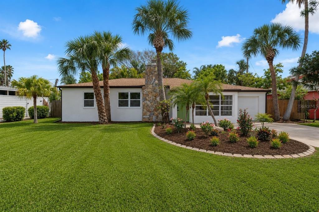 5th St, Belleair Beach, FL 33786