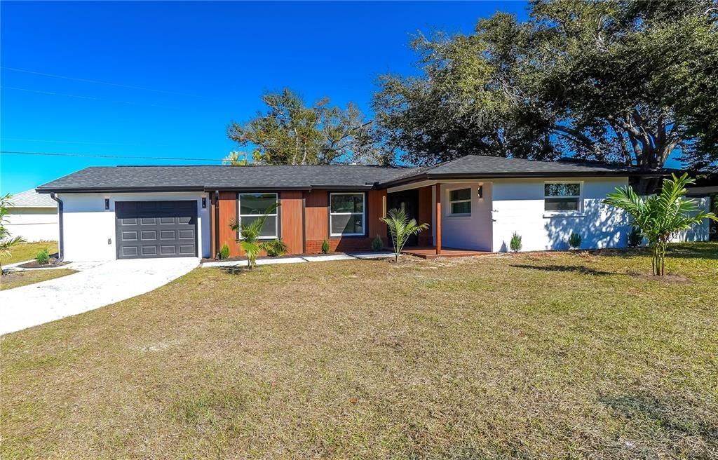 Birch Dr, Venice, FL 34293