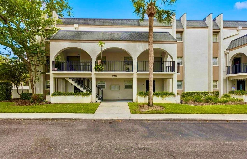 N Kings Ave, Brandon, FL 33510