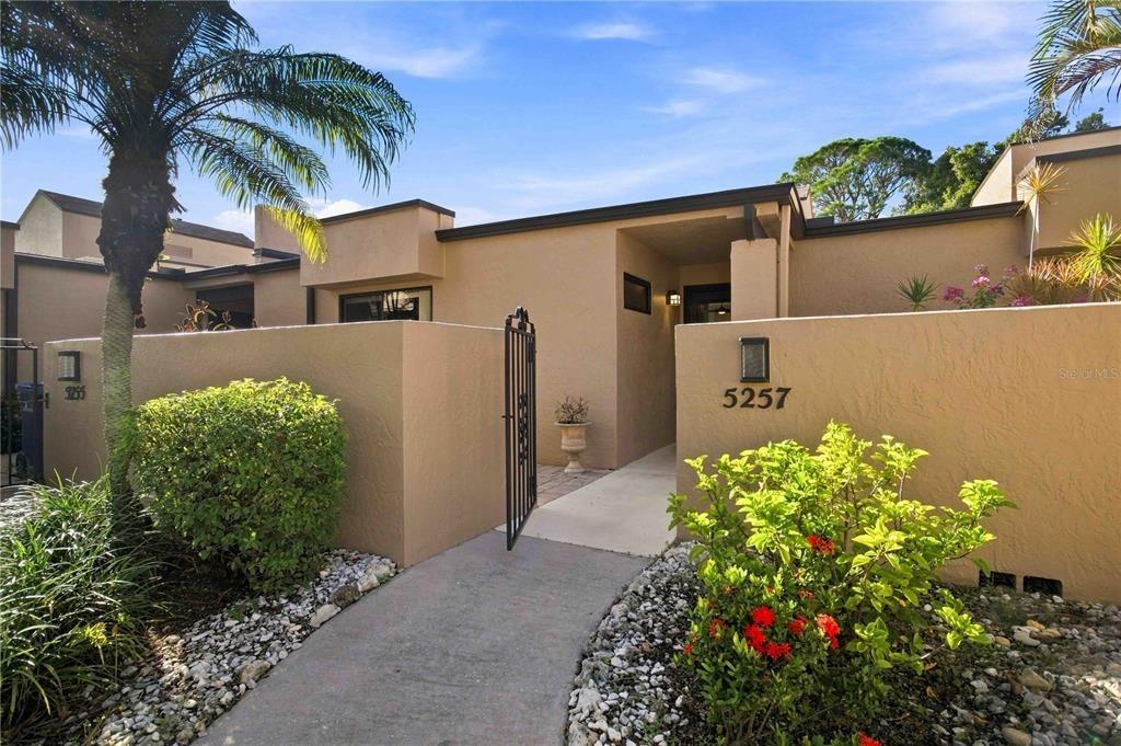 Myrtle Wood, Sarasota, FL 34235