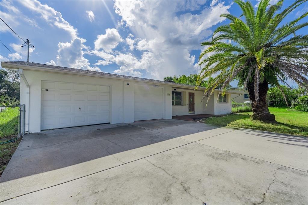 Barnes Pkwy, Nokomis, FL 34275