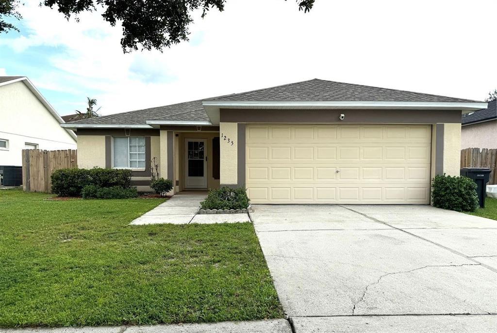 Alpine Lake Dr, Brandon, FL 33511