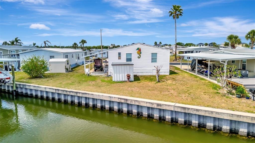 E Saint Johns Way, Apollo Beach, FL 33572