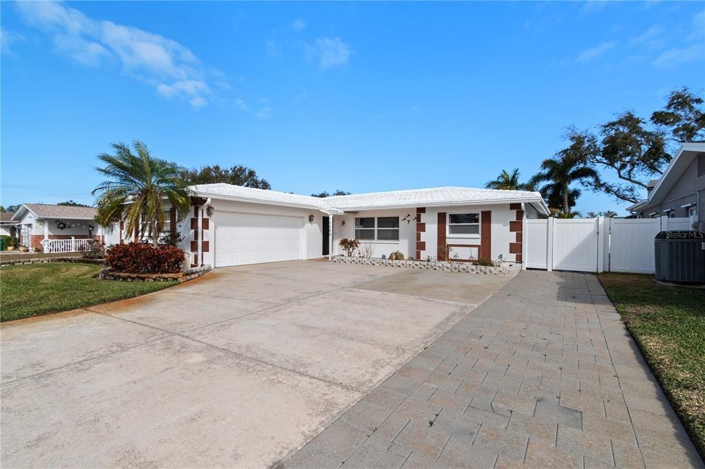 86th Ave, Seminole, FL 33776