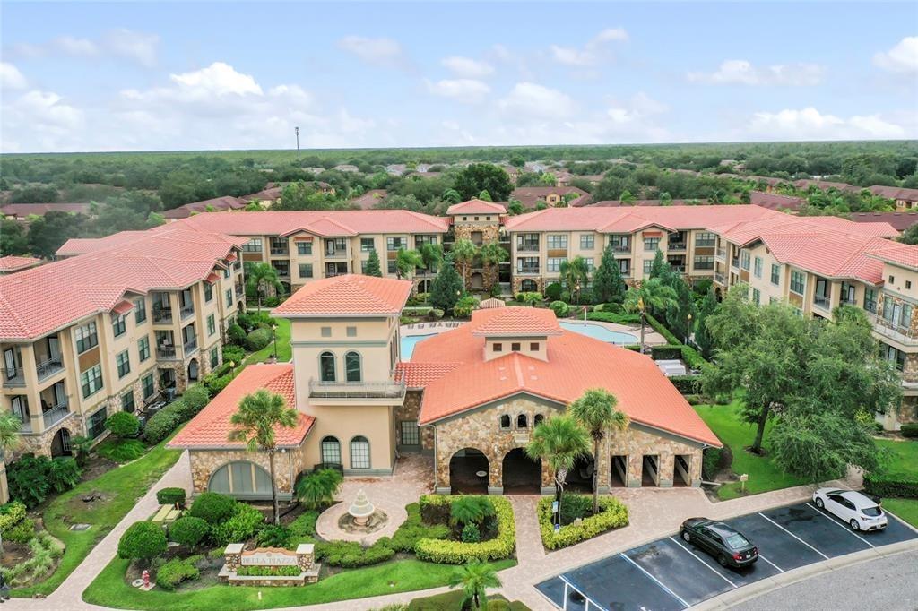 Charo Pkwy, Davenport, FL 33897