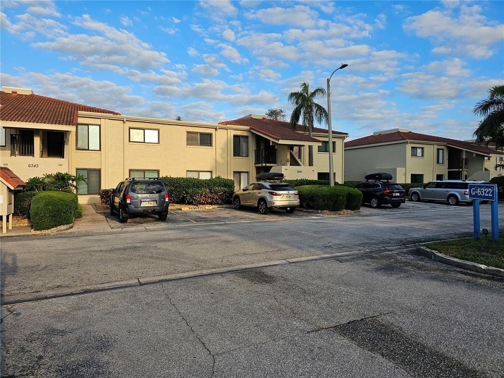 Palma Del Mar Blvd S, Saint Petersburg, FL 33715