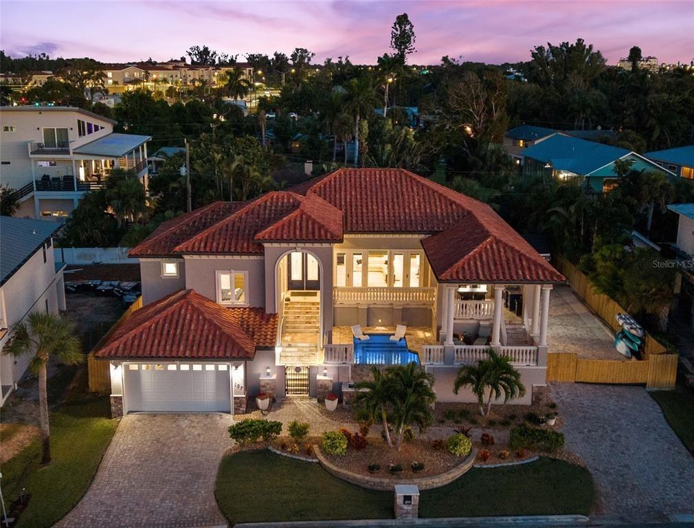 Sunset Dr, Nokomis, FL 34275