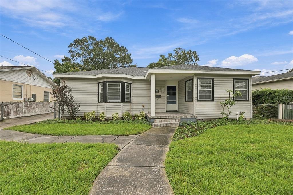 S Bradford Ave, Tampa, FL 33609