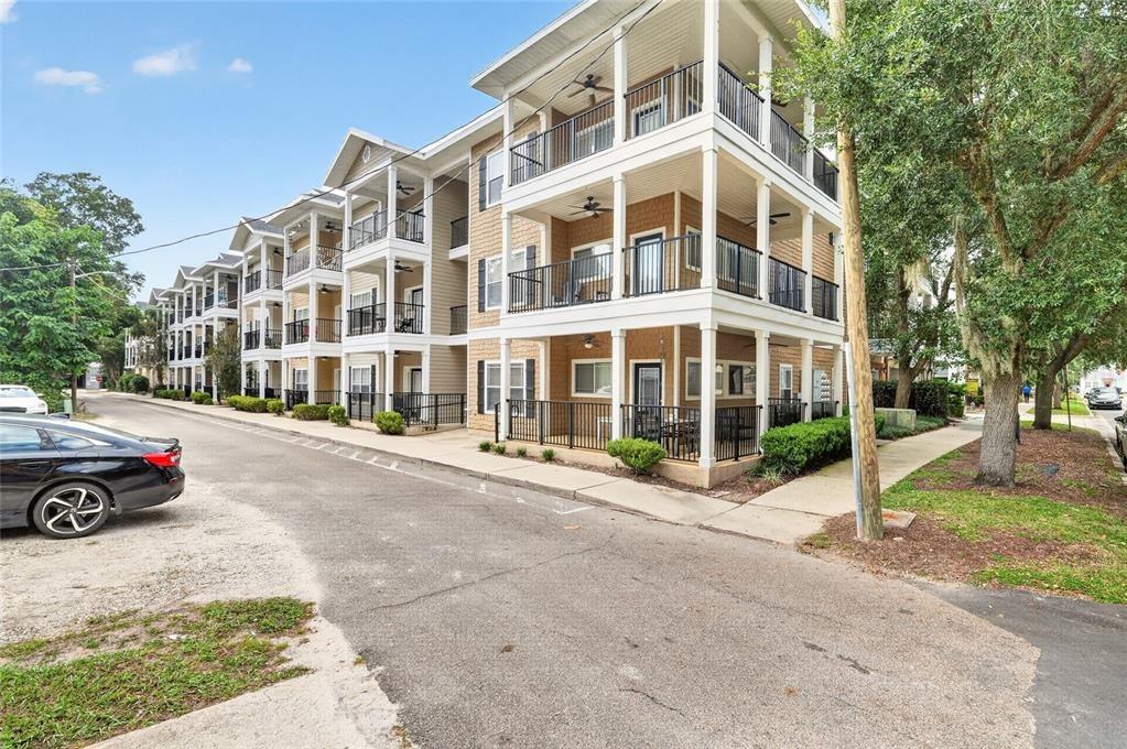 Nw 3rd Pl, Gainesville, FL 32603