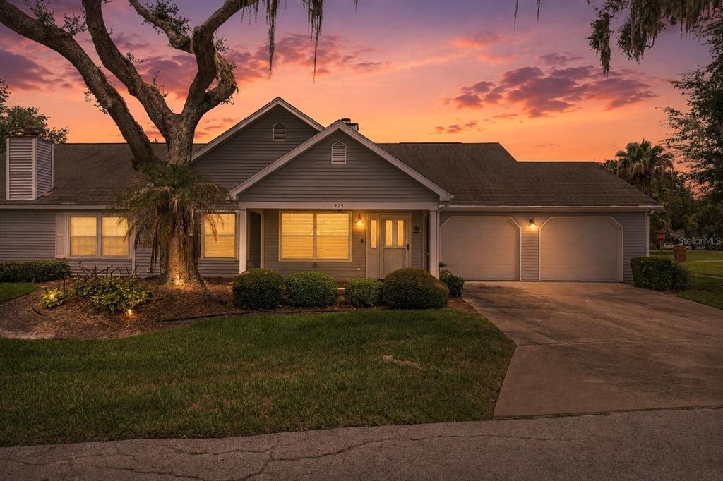 Beverly Harbors Dr, Leesburg, FL 34748