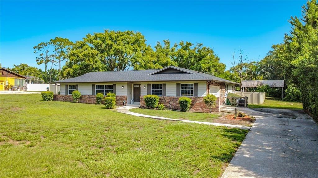 Wynglow Ln, Orlando, FL 32818