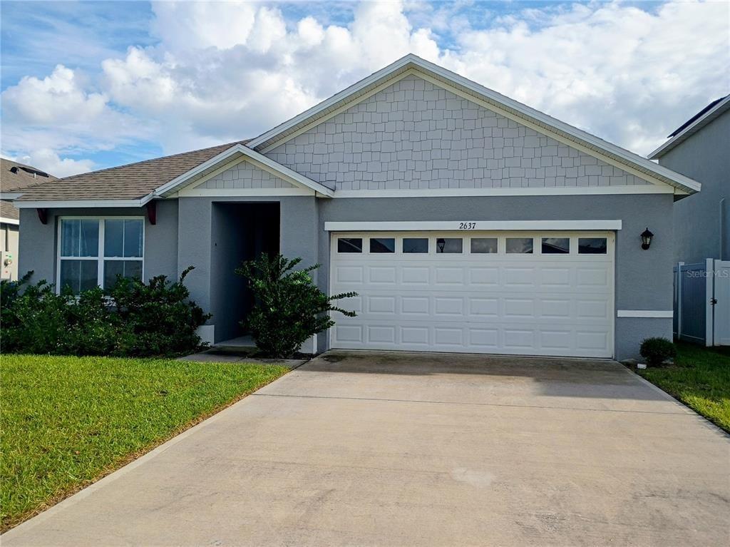 Rowan St, Tavares, FL 32778