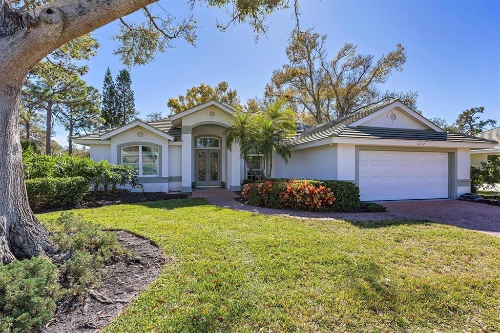 Woodbriar Dr, Sarasota, FL 34238