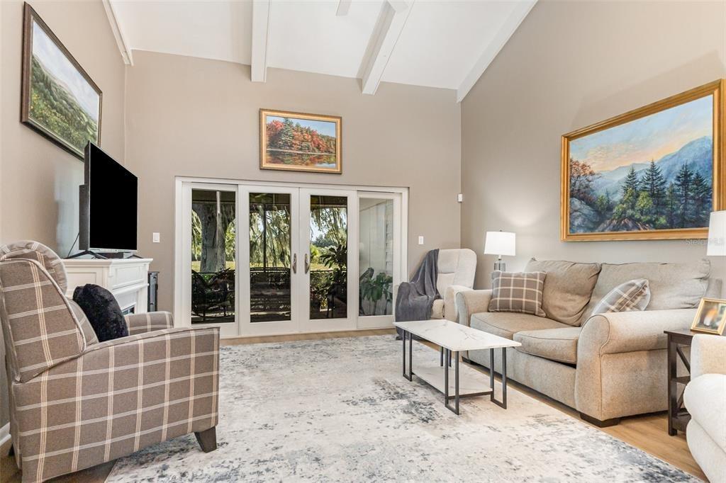 Imperialakes Blvd, Mulberry, FL 33860
