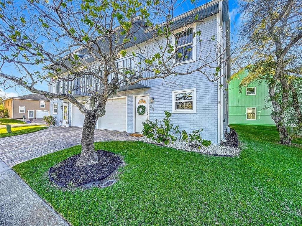 Laurel Bay Cir, New Smyrna Beach, FL 32169