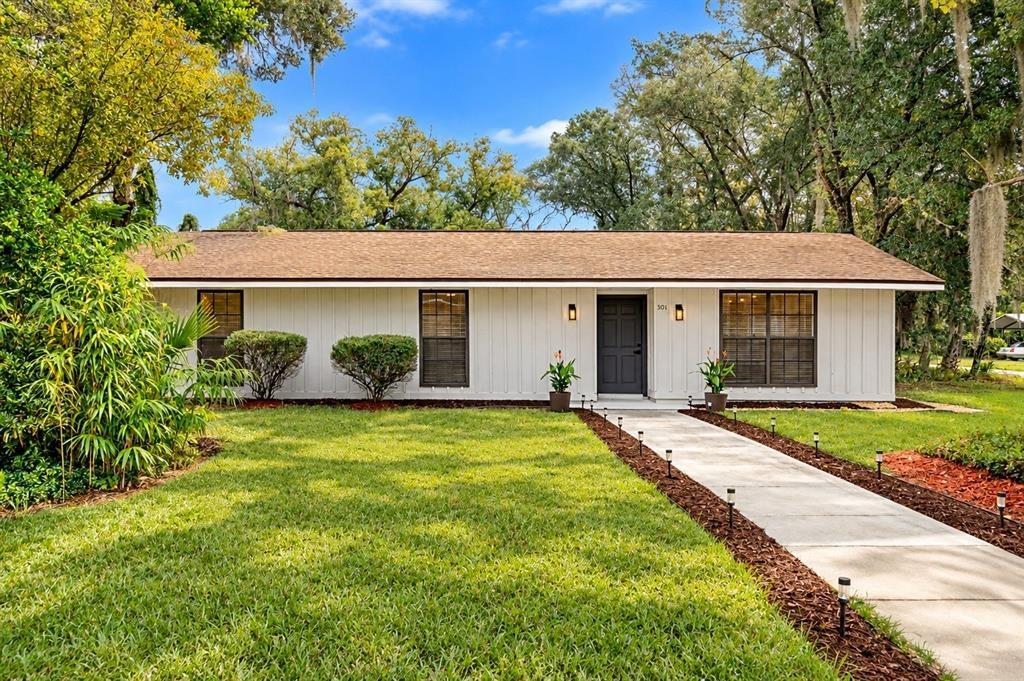 Camelia Ln, Deland, FL 32724