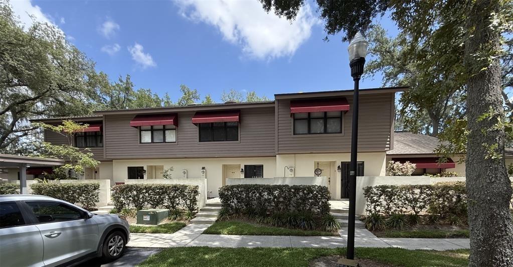 Oak Park Pl, Brandon, FL 33511