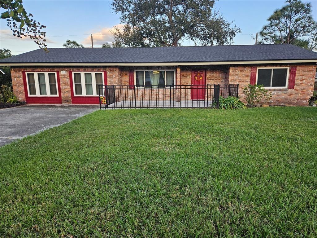 Blake Ave, Auburndale, FL 33823
