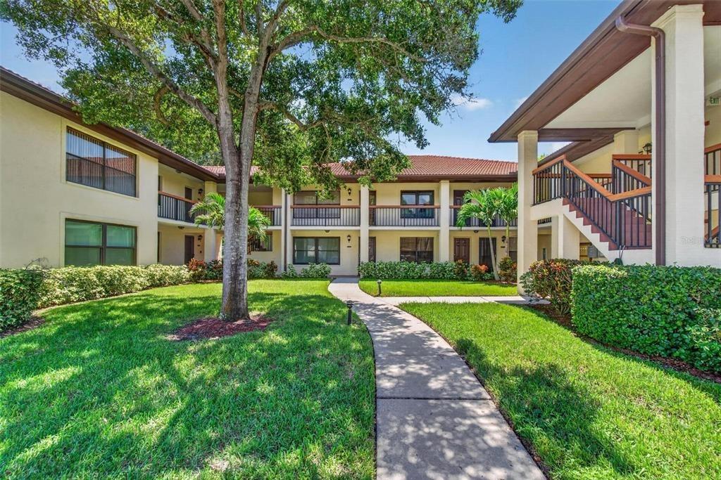 Hammock Pine Blvd, Clearwater, FL 33761