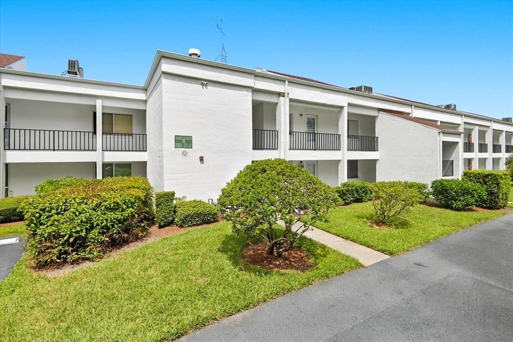 Marilyn St, Clearwater, FL 33765