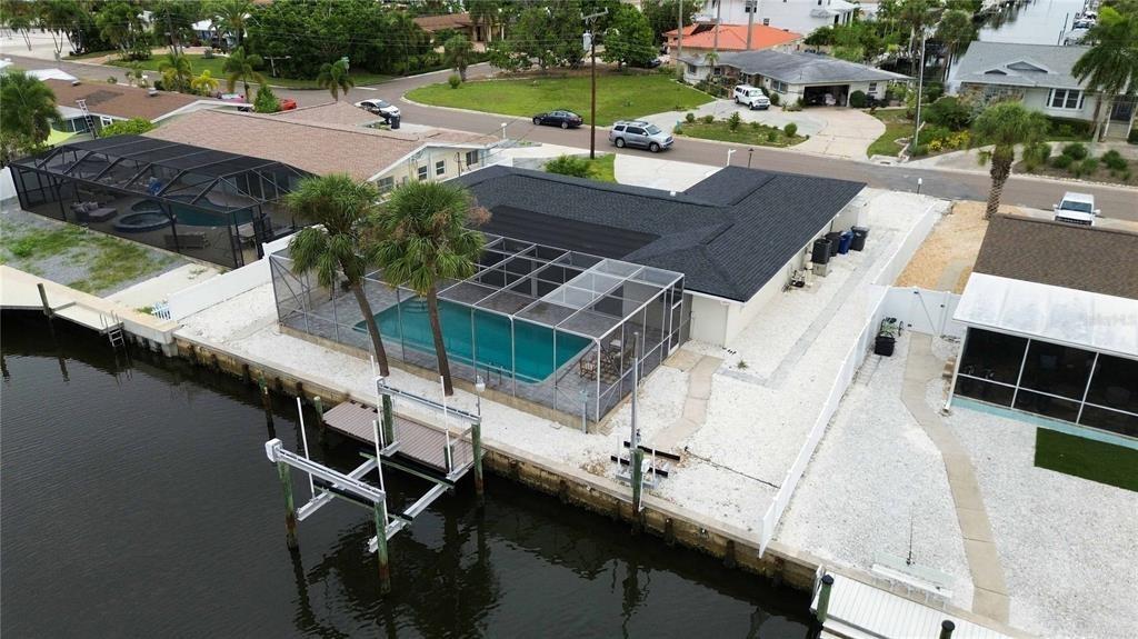 Royal Palm Dr, Bradenton, FL 34210
