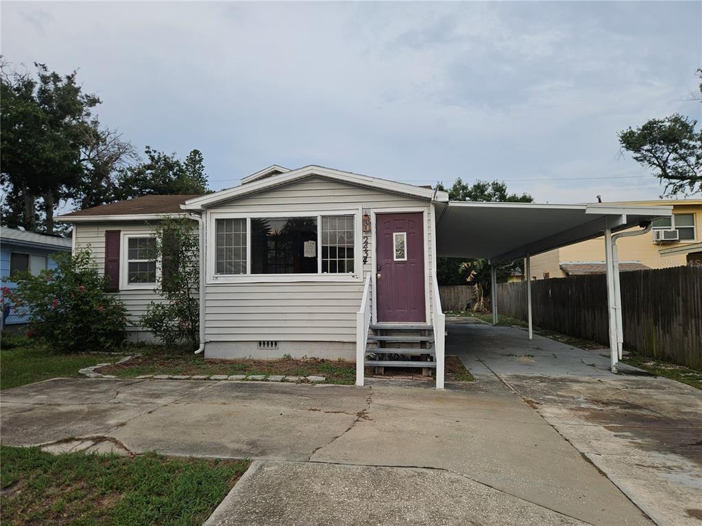 37th St S, Saint Petersburg, FL 33711