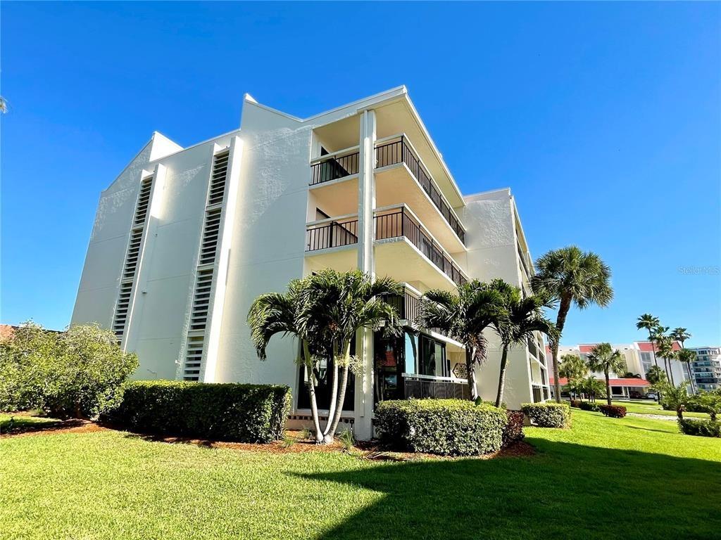 Sailboat Key Blvd S, South Pasadena, FL 33707