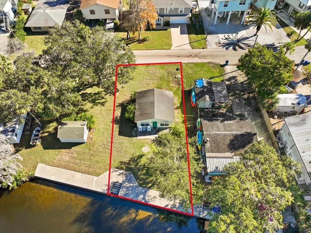 Tropical Dr, Weeki Wachee, FL 34607
