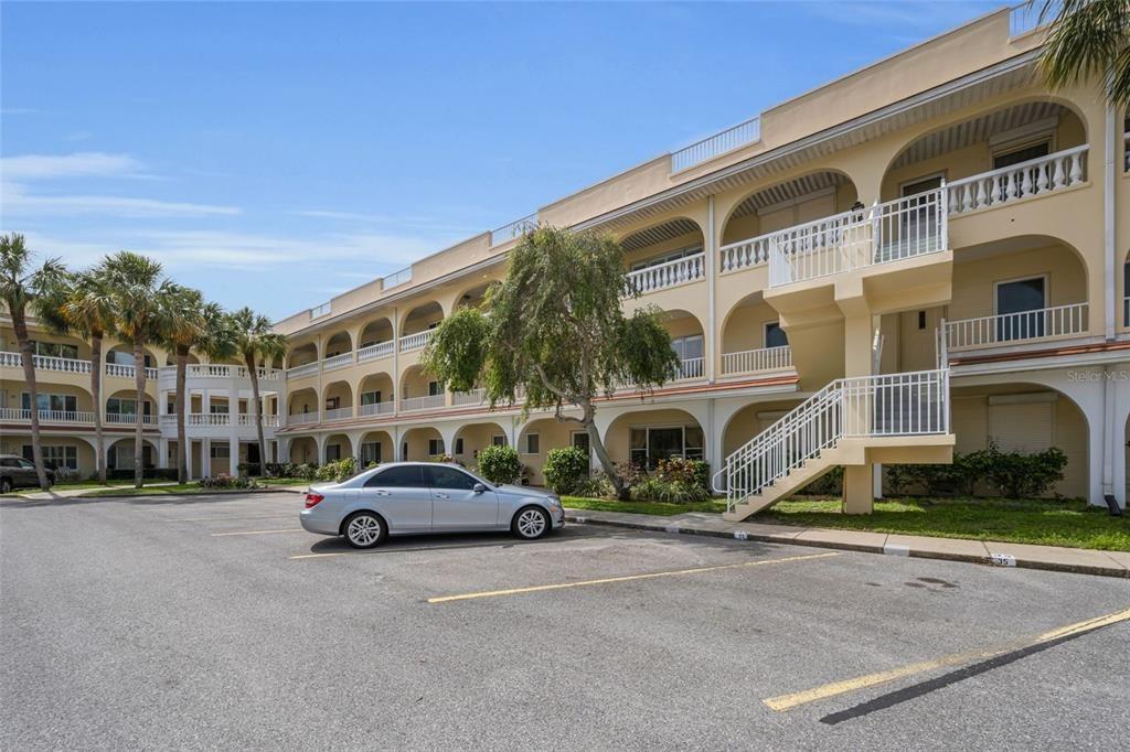 Philippine Dr, Clearwater, FL 33763