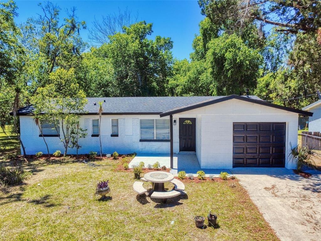 Inwood Ave, New Smyrna Beach, FL 32168