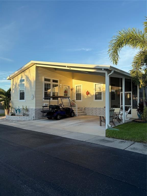102nd Way, Largo, FL 33773