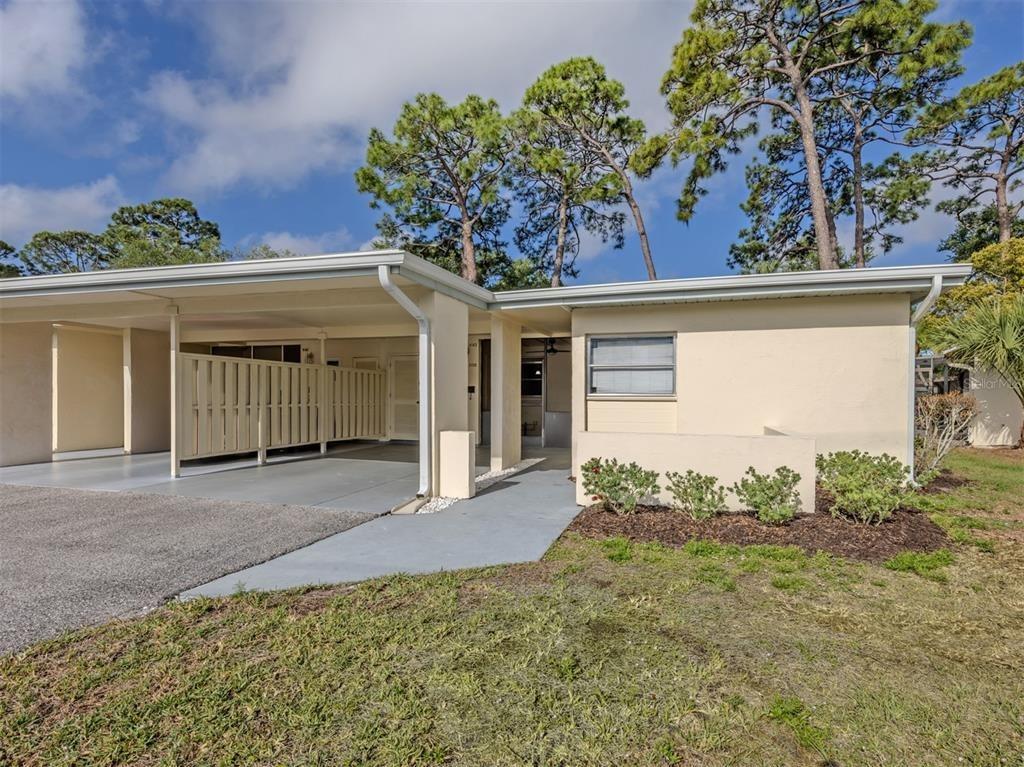 Green View Dr, Sarasota, FL 34231