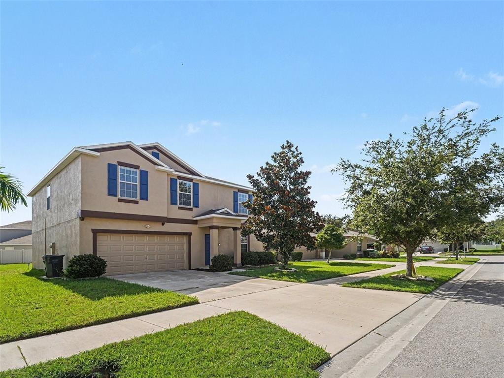 Purple Orchid Pl, Ruskin, FL 33570
