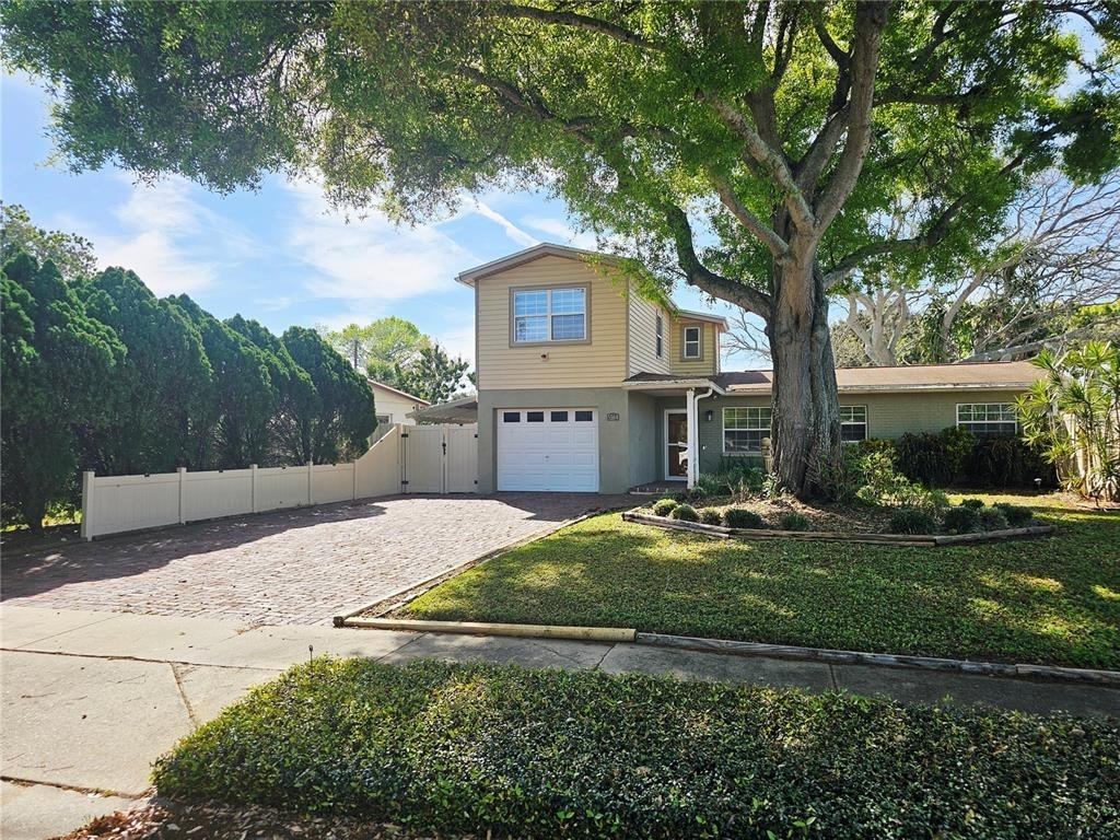 63rd Way N, Saint Petersburg, FL 33709