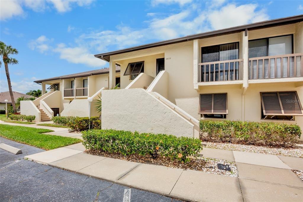 Longwater Chase, Sarasota, FL 34235