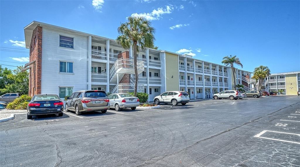 Pleasant Rd, Bradenton, FL 34207