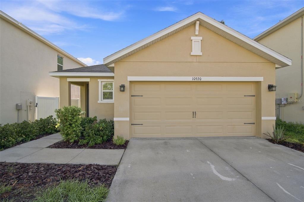 Carlton Fields Dr, Riverview, FL 33579