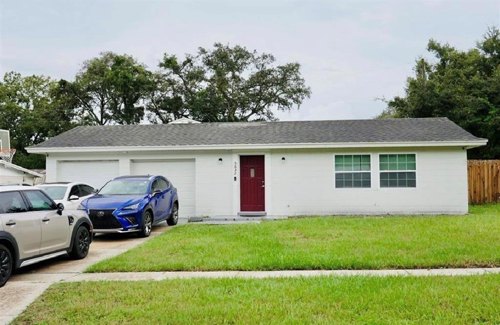 Holmes Dr, Orlando, FL 32808