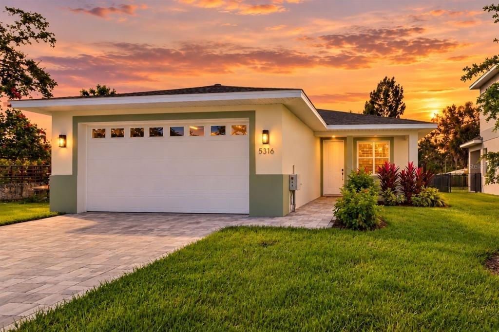 Altoona St, Sarasota, FL 34232