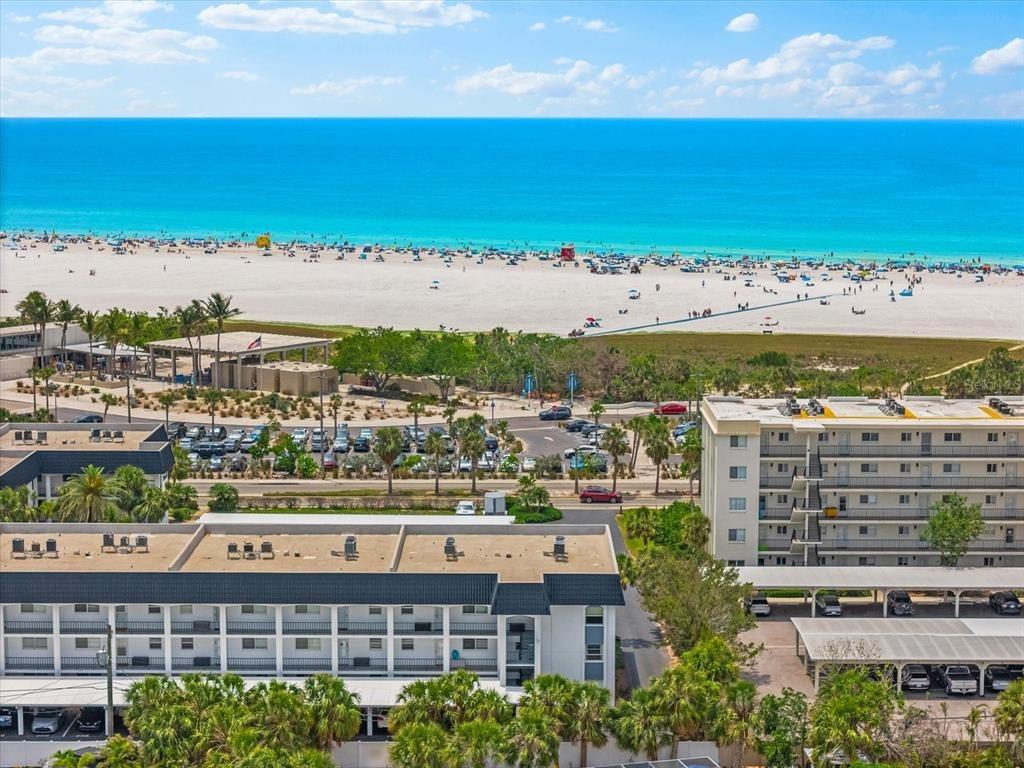 Beach Way Dr, Sarasota, FL 34242