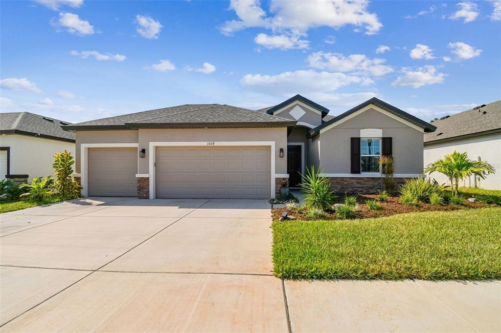 Davis Heather Cir, Seffner, FL 33584