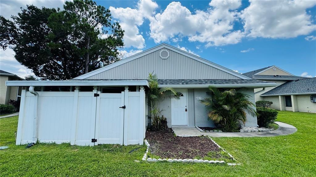 Pinebark Ave, Orlando, FL 32811