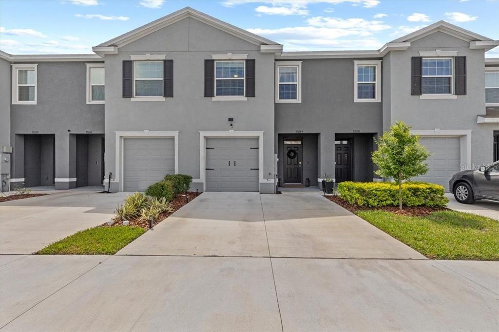 Tulip Petal Ln, Wesley Chapel, FL 33545