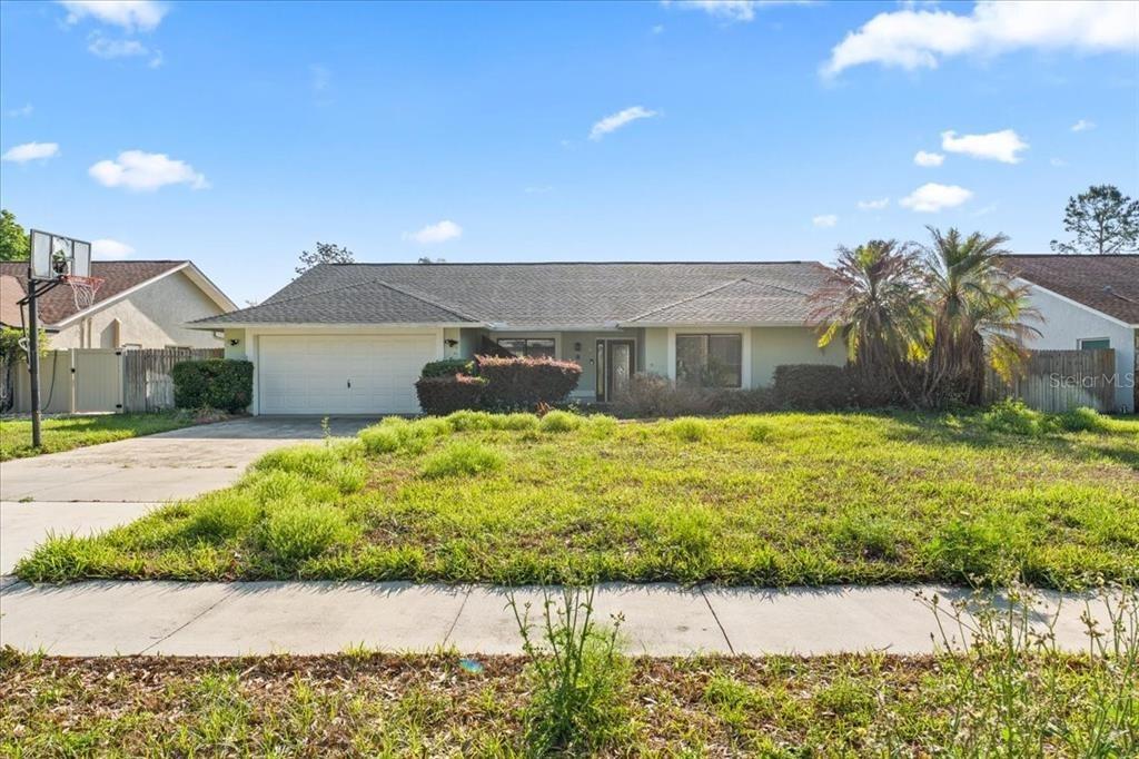 Stratford Manor Dr, Brandon, FL 33510