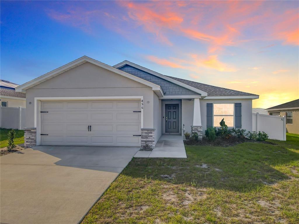 Hilltop Dr, Lake Wales, FL 33853