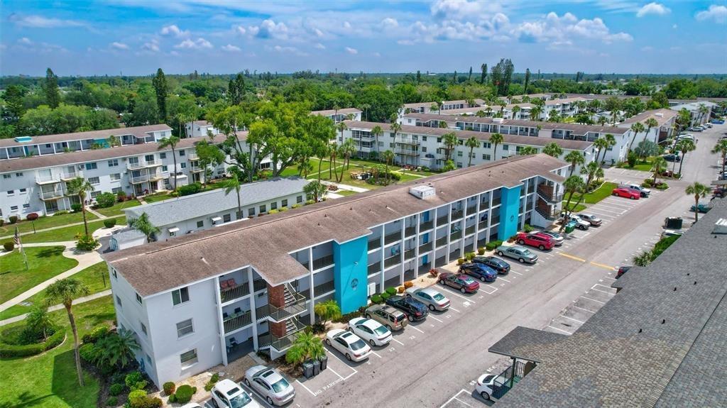 Sunset Dr, Bradenton, FL 34207