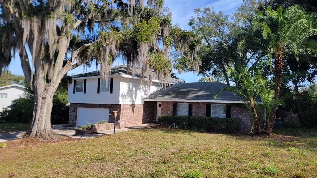 Lake Otis Rd, Winter Haven, FL 33884