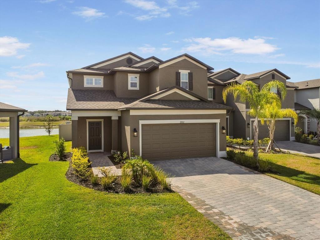 Autumn Rock Dr, Zephyrhills, FL 33540