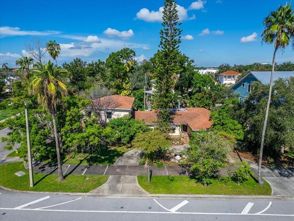 W Davis Blvd, Tampa, FL 33606