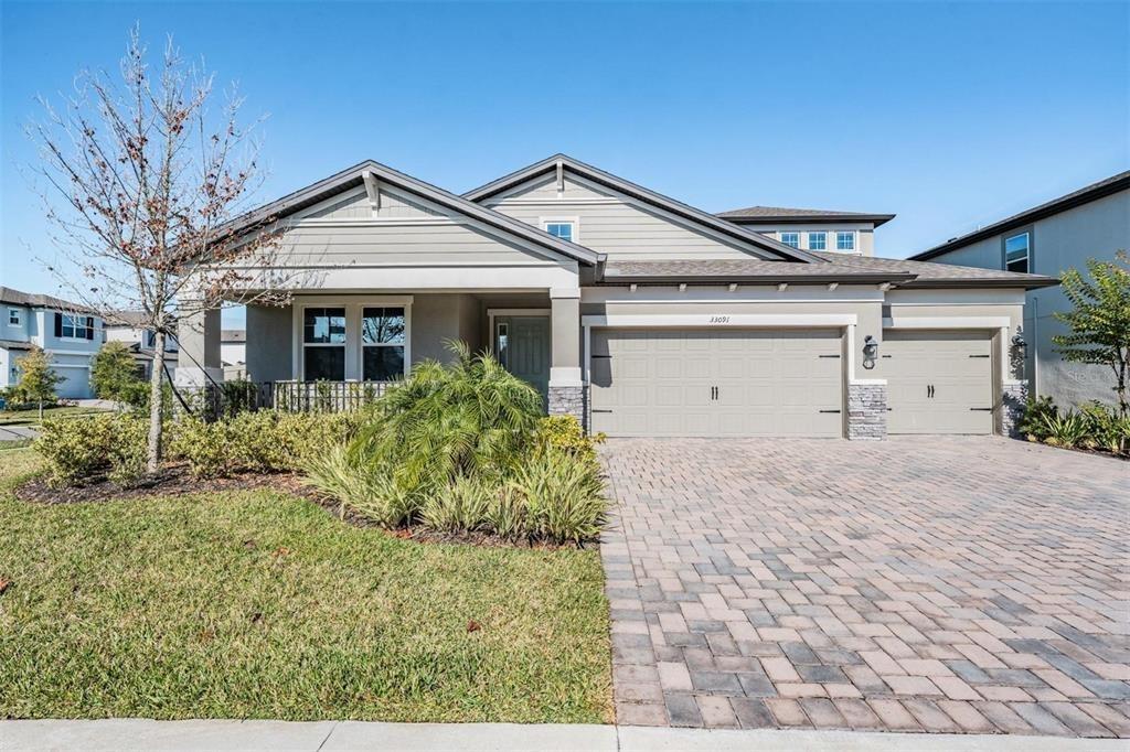 Sycamore Leaf Dr, Wesley Chapel, FL 33545